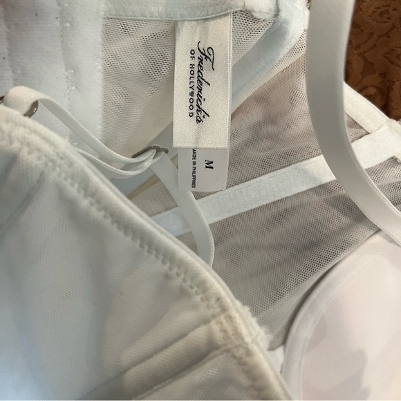 NWT Fredericks of Hollywood Medium White Jessica Floral Lace Corset $80 - Picture 6 of 6
